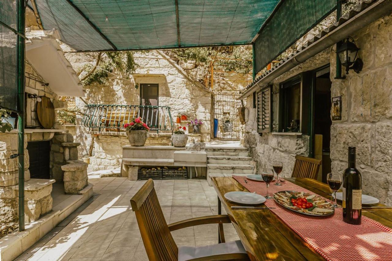 Mini Stone House Villa Omiš Eksteriør billede